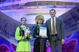 Ансамбль "Далан" удостоен диплома 1 степени зонального тура фестиваля "Факел"