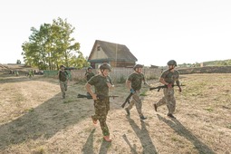 В финале команды состязались в военно-тематическом конкурсе «Тактическая игра»