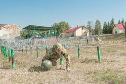 На полосе препятствий