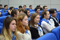В мероприятии приняли участие учащиеся "Газпром-класса"