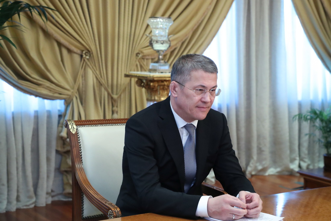 Глава Республики Башкортостан Радий Хабиров на встрече с Председателем Правления ПАО "Газпром"