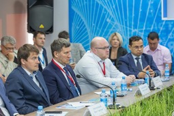 В мероприятии приняли участие представители ООО «Газпром трансгаз Уфа», отраслевых ассоциаций и промышленных предприятий